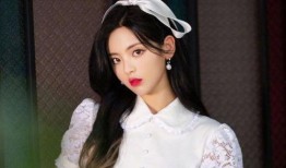 娱乐大爆料杨超越视频,娱乐大爆料背后的精彩瞬间